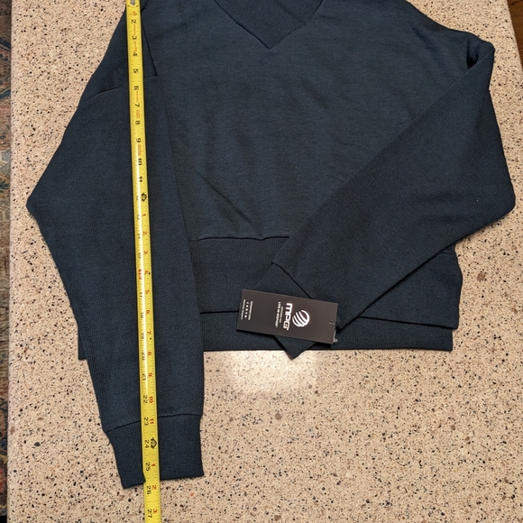 NWT/MPG Sport "Adora" Cropped Front Top - Picture 8 of 12